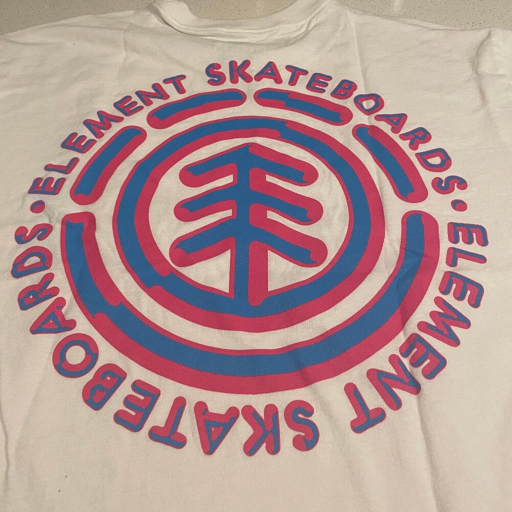 Element Skateboards T-Shirt - Size XL mens